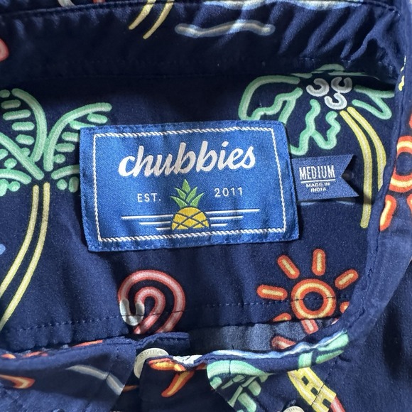 Chubbies Shirt M Navy Blue Button Down The Neon Lights Friday Performance Frat - Picture 5 of 7